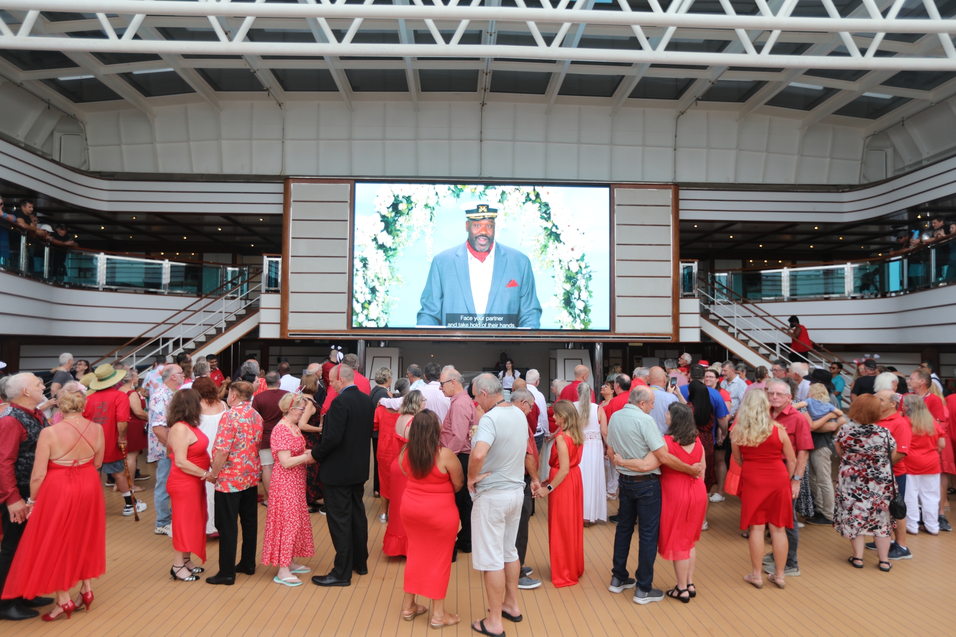 Carnival Cruise Line Celebrates Valentines Day With Fleetwide Vow Renewal Event